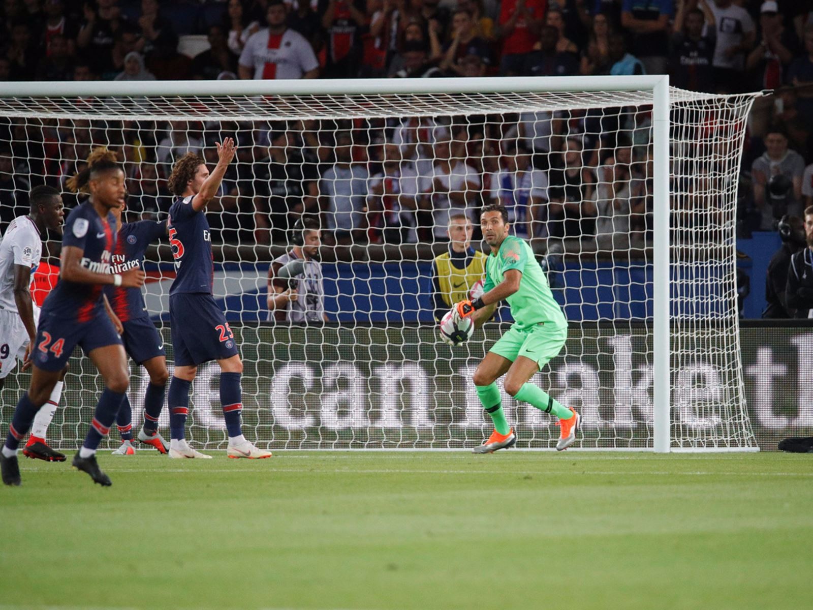 汇祥花园18#楼青岛杯